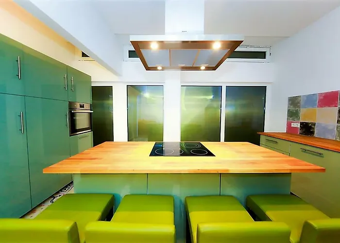Connie\'S House Holiday Apartment